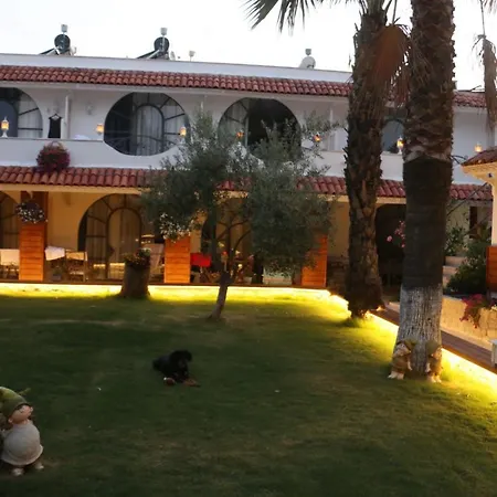 Hotel No 111 Boutique